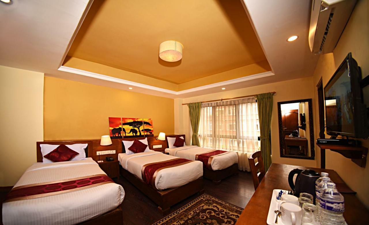 Dom Himalaya Hotel Catmandu Exterior foto