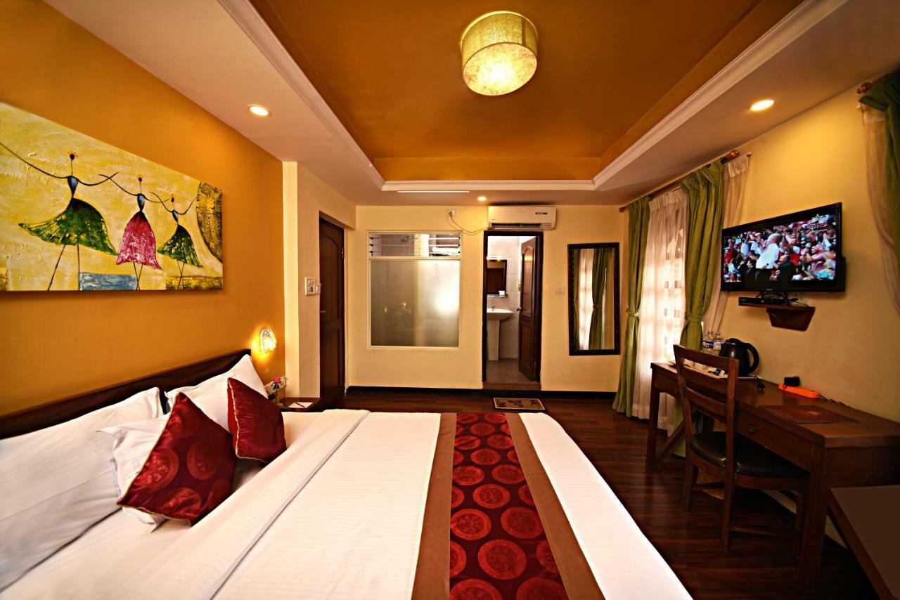 Dom Himalaya Hotel Catmandu Exterior foto