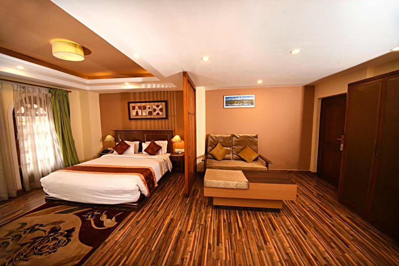 Dom Himalaya Hotel Catmandu Exterior foto