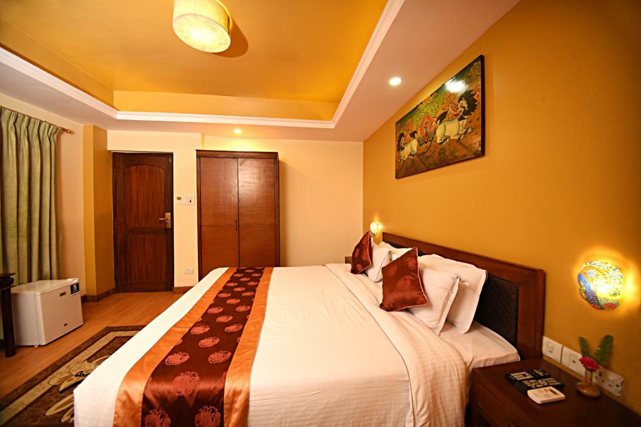 Dom Himalaya Hotel Catmandu Exterior foto