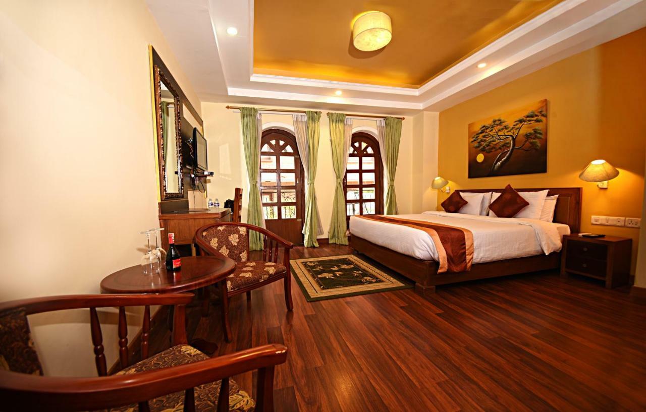 Dom Himalaya Hotel Catmandu Exterior foto